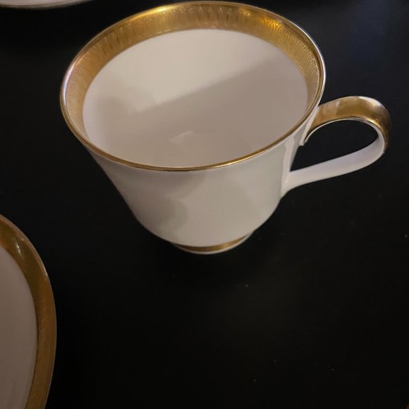 5 Mikasa Narui “Pembroke” Bone Chine made in Japan - Picture 5 of 7